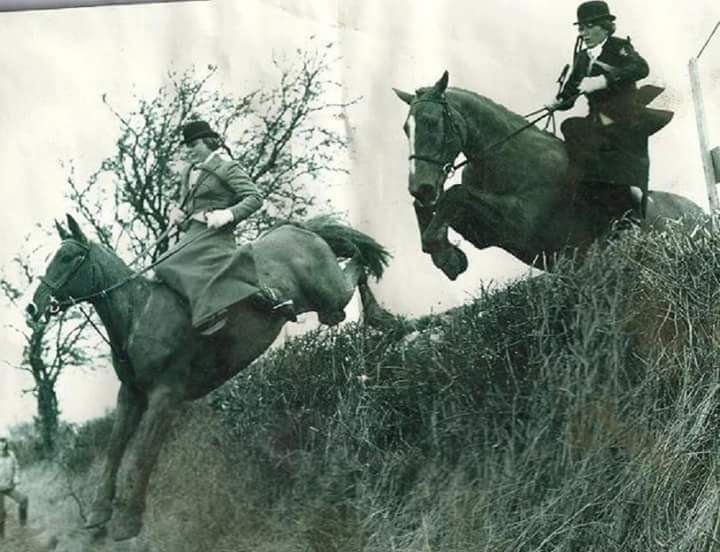 Side Saddle Hunting